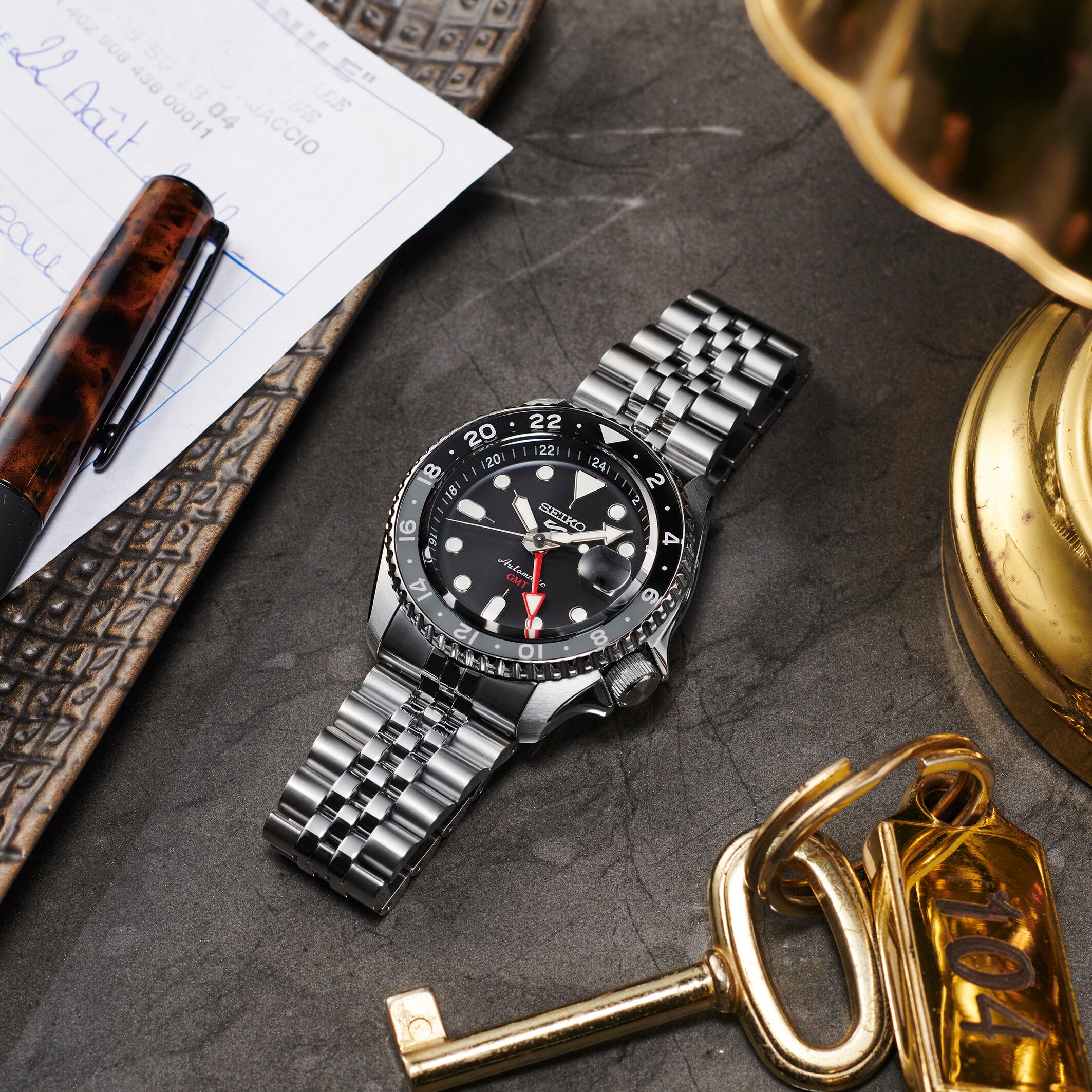 Seiko 5 Sports GMT Automatik