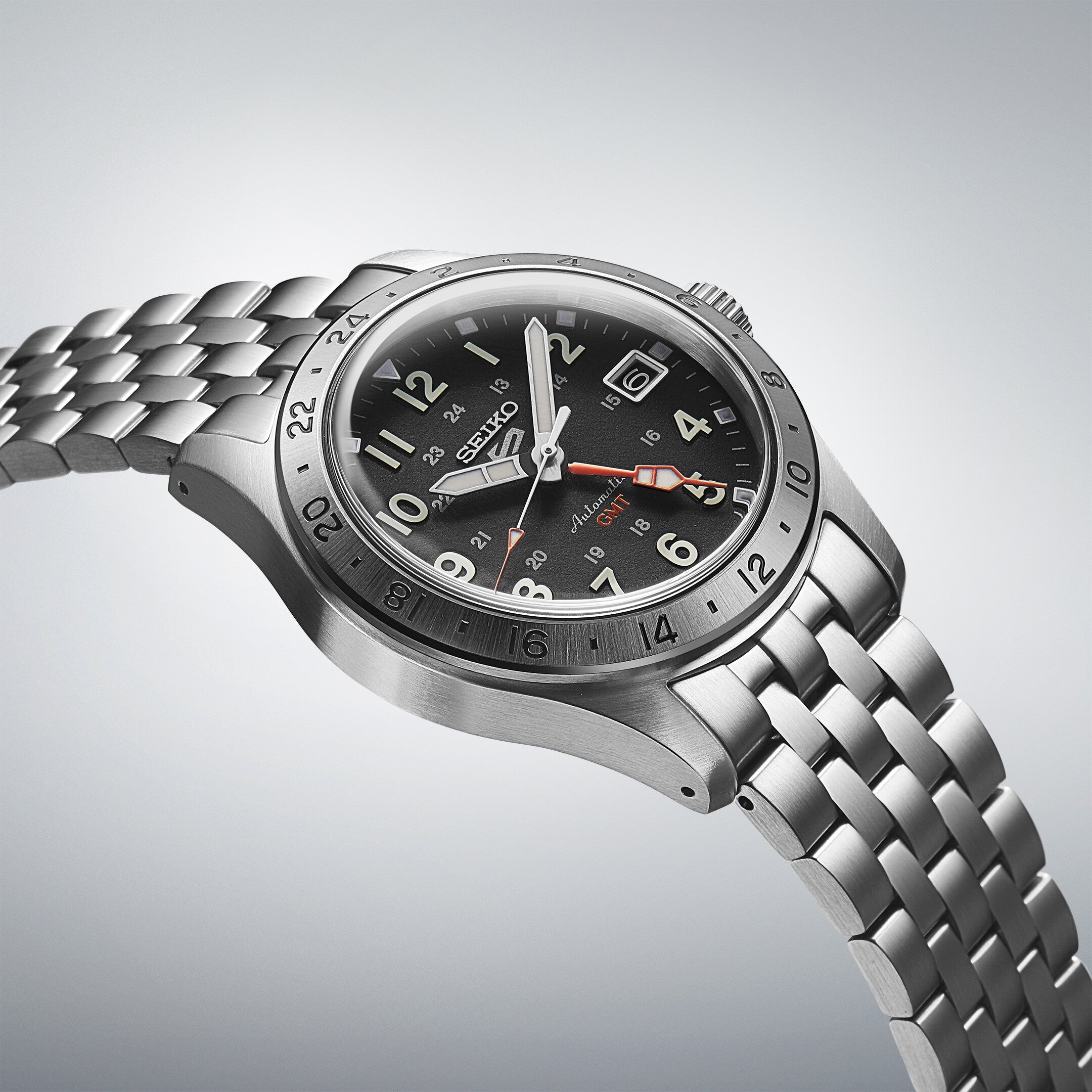 Seiko 5 Sports GMT
