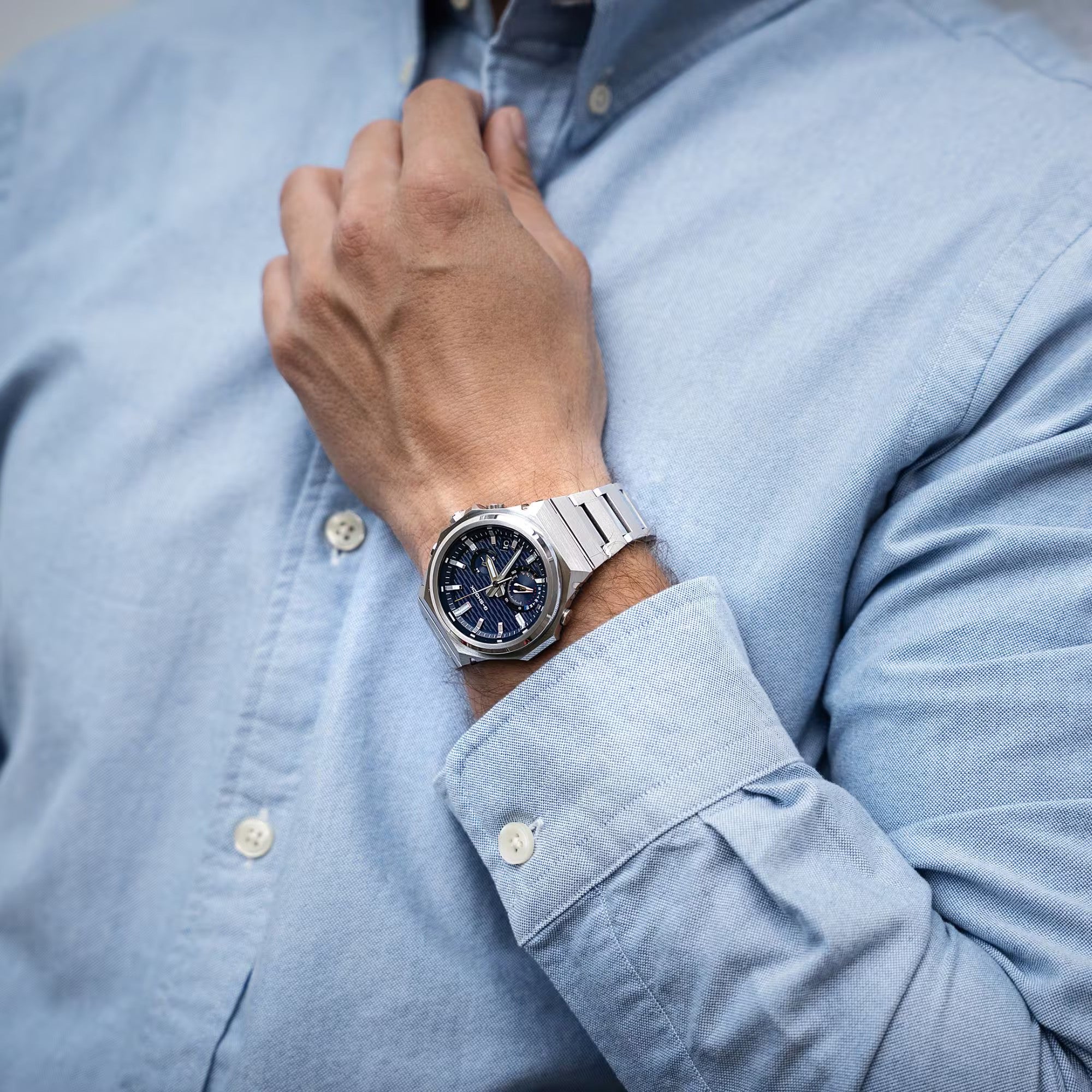 G-Shock 44m GST-B1000D-2A