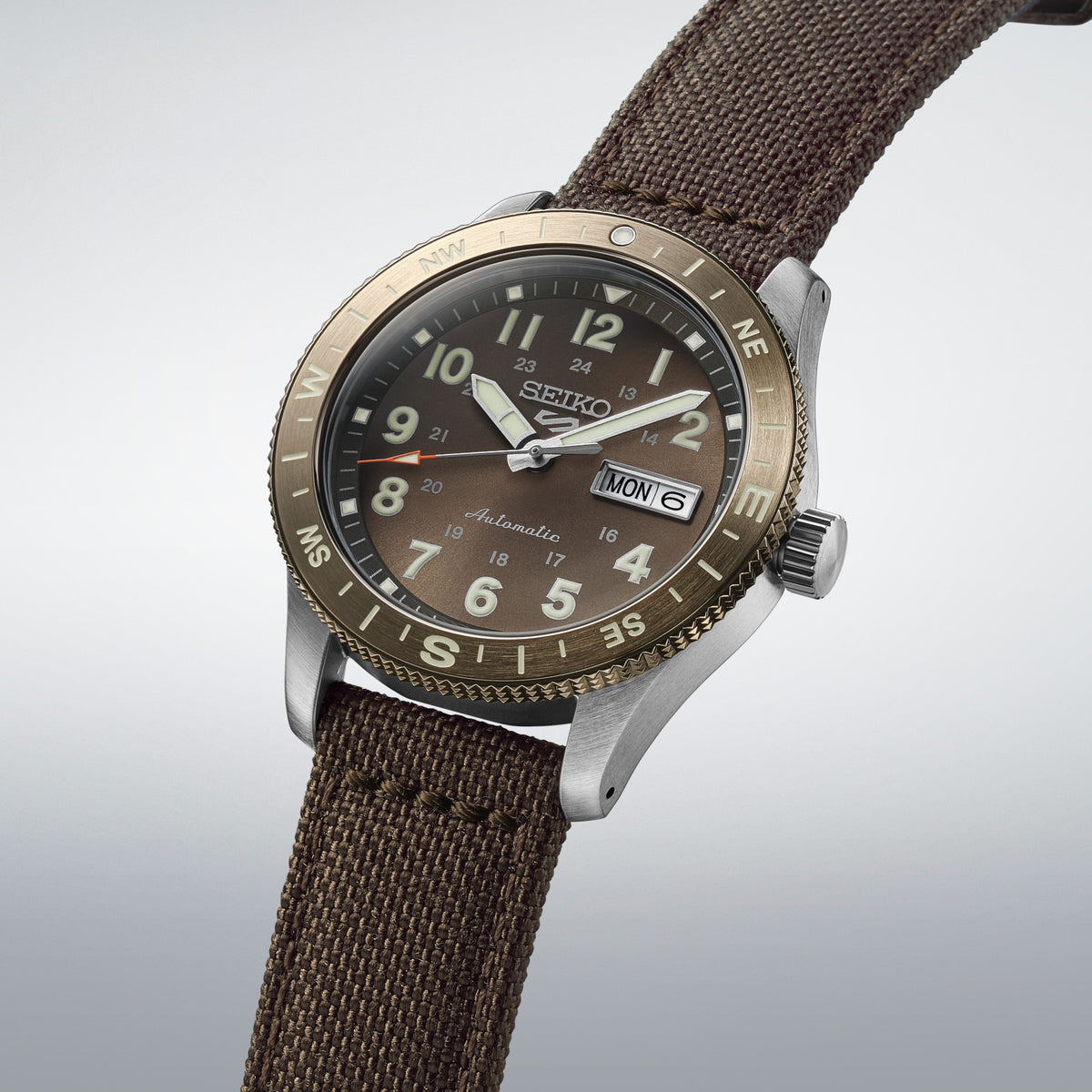 Seiko 5 Sports 41mm HDB009K1