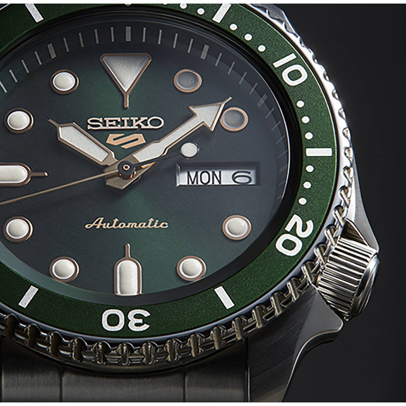 Seiko 5 Sports